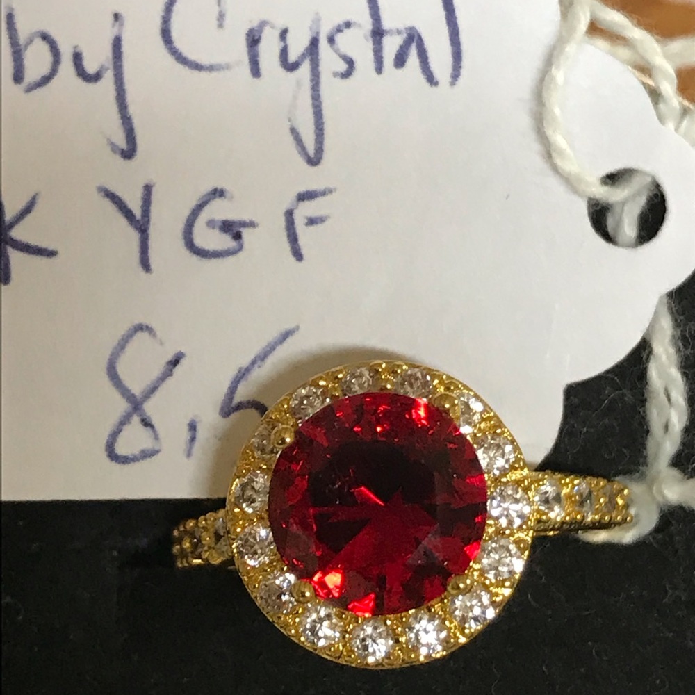Ruby crystal 10k YGF